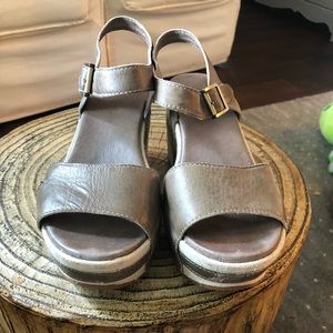Antelope Gray Wedge